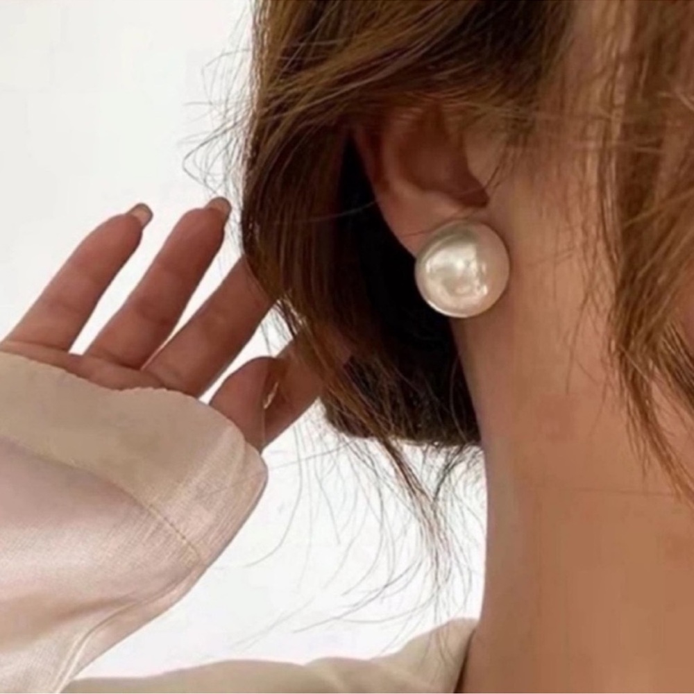 New Statement Ball Pearl Earrings